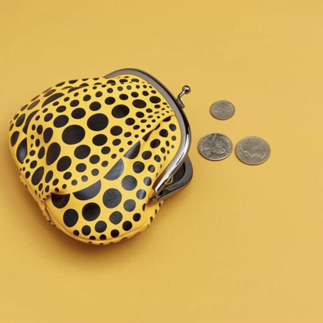 MOMA(モマ)の草間彌生：がま口 パンプキン イエロー　がまぐち財布 レディースのファッション小物(財布)の商品写真