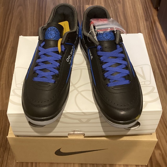 OFF-WHITE(オフホワイト)の【新品】Off-White × Nike Air Jordan 2 Low メンズの靴/シューズ(スニーカー)の商品写真