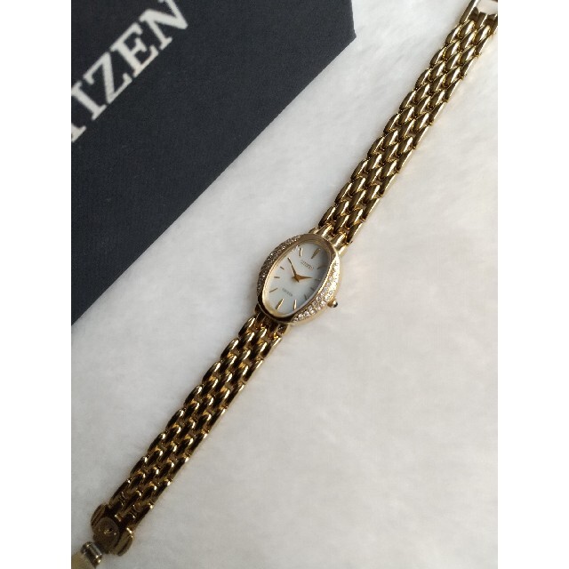 CITIZEN(シチズン)のシチズンエクシード  ダイヤベゼル レディースクォーツ レディースのファッション小物(腕時計)の商品写真