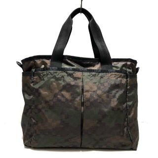 LeSportsac(カモフラージュ ・ ショルダーバッグ)のフリマ LeSportsac(カモフラージュ ・ ショルダーバッグ)のフリマ