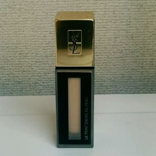 イヴサンローランボーテ(Yves Saint Laurent Beaute)のイヴ・サンローラン タン アンクル ド ポー(ファンデーション)