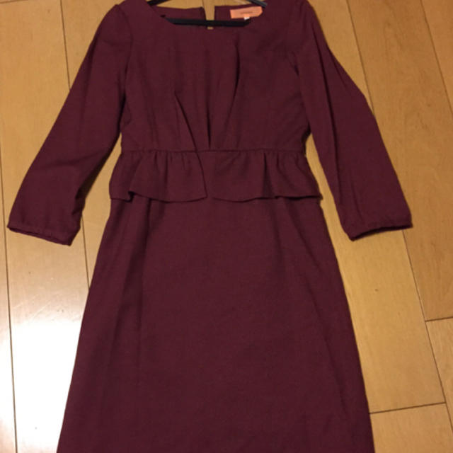 SunaUna - いろいろタグなし新品‼️今年人気のボルドーワンピース