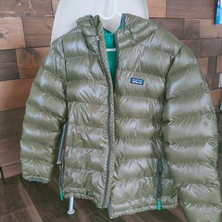 パタゴニア(patagonia)のダウンパーカー パタゴニア オリーブグリーン ボーイズXL（14）(ダウンジャケット)