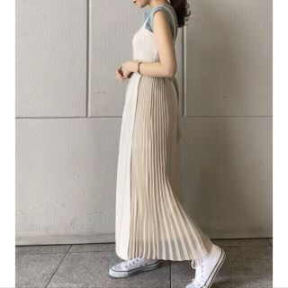 LagunaMoon - サイドプリーツビスチェワンピースの通販 by shop