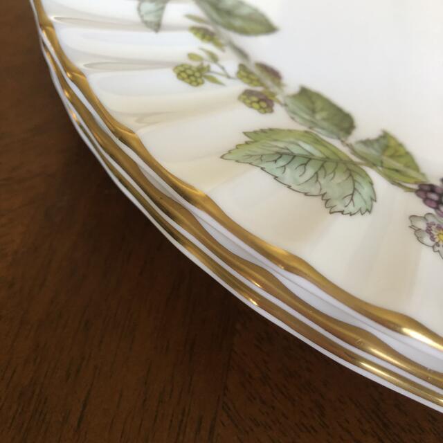 Royal Worcester(ロイヤルウースター)の【レア美品】ロイヤルウースター★ラヴィニア★ディナー皿　2枚 インテリア/住まい/日用品のキッチン/食器(食器)の商品写真