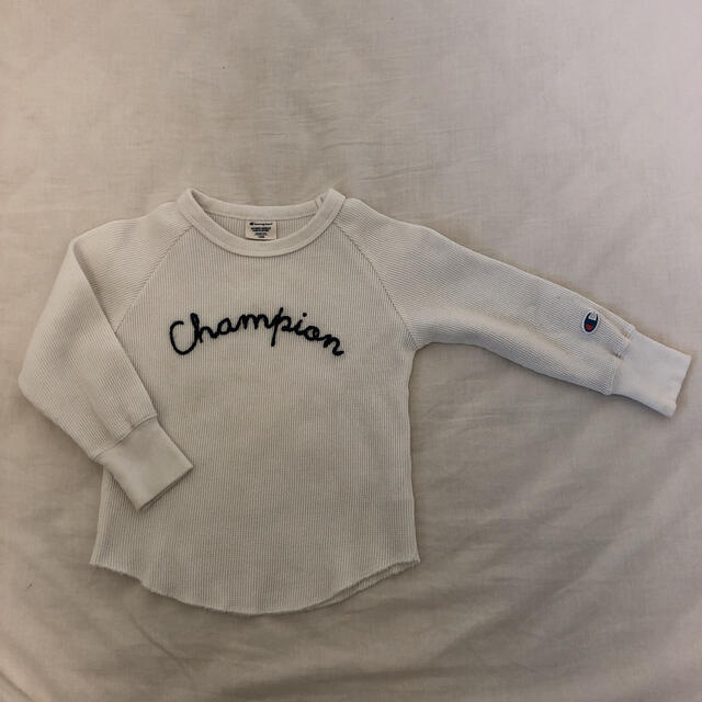 Champion(チャンピオン)の【専用】長袖　トレーナー　チャンピオン　3枚セット キッズ/ベビー/マタニティのキッズ服男の子用(90cm~)(その他)の商品写真