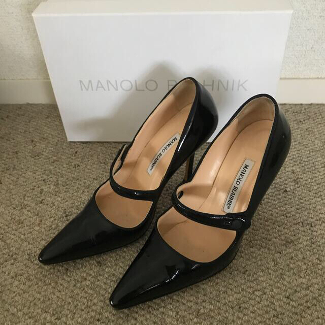 MANOLOBLAHNIK ハイヒール