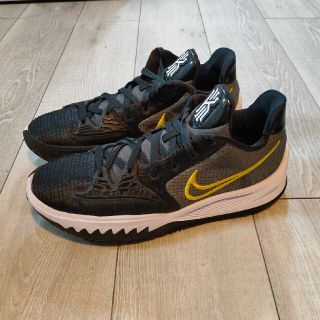 ナイキ(NIKE)のKYRIE LOW 4 EP 27.5cm(バスケットボール)