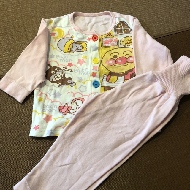 アンパンマン(アンパンマン)のアンパンマン　パジャマ キッズ/ベビー/マタニティのキッズ服女の子用(90cm~)(パジャマ)の商品写真