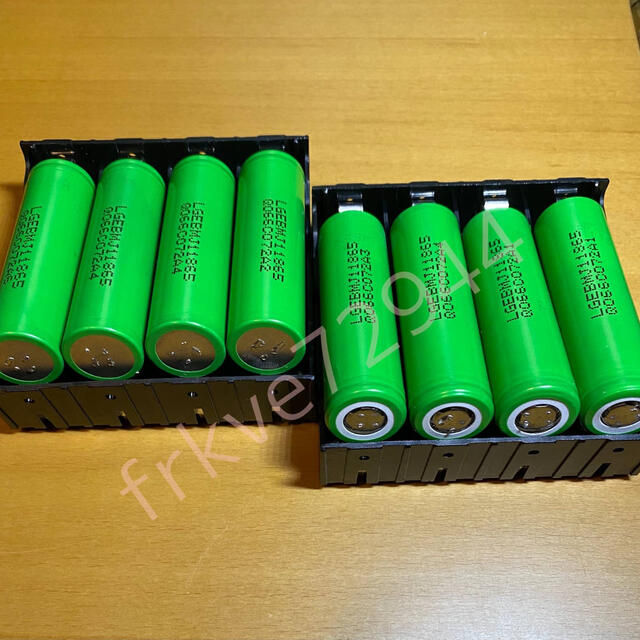 SAMSUNG(サムスン)のLG製高出力 LG3500mah 18650リチウムイオン電池 lion 4本 スマホ/家電/カメラのスマートフォン/携帯電話(バッテリー/充電器)の商品写真