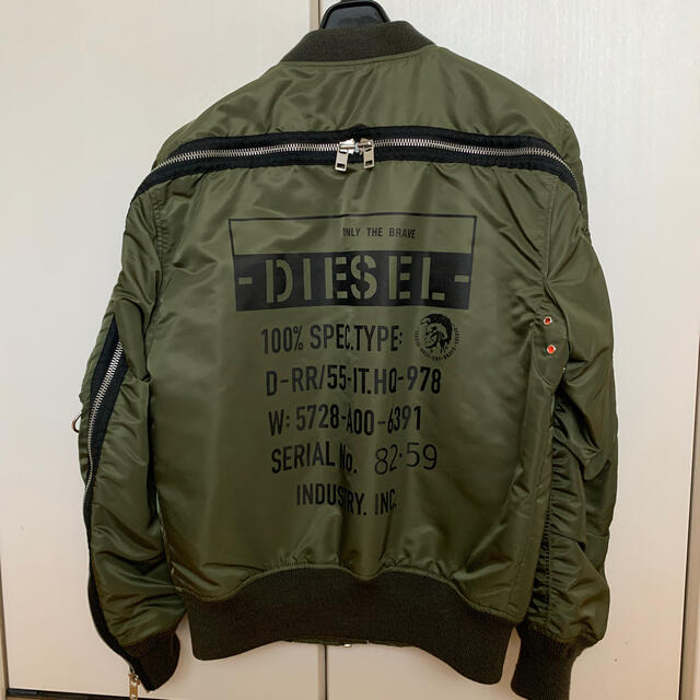 DIESEL　メンズブルゾン　新品未使用タグあり