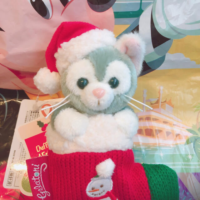 ディズニークリスマス2021 ジェラトーニぬいぐるみバッジ♡