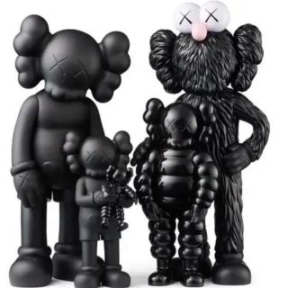 メディコムトイ(MEDICOM TOY)のKaws Family Black カウズ ファミリー ブラック(その他)