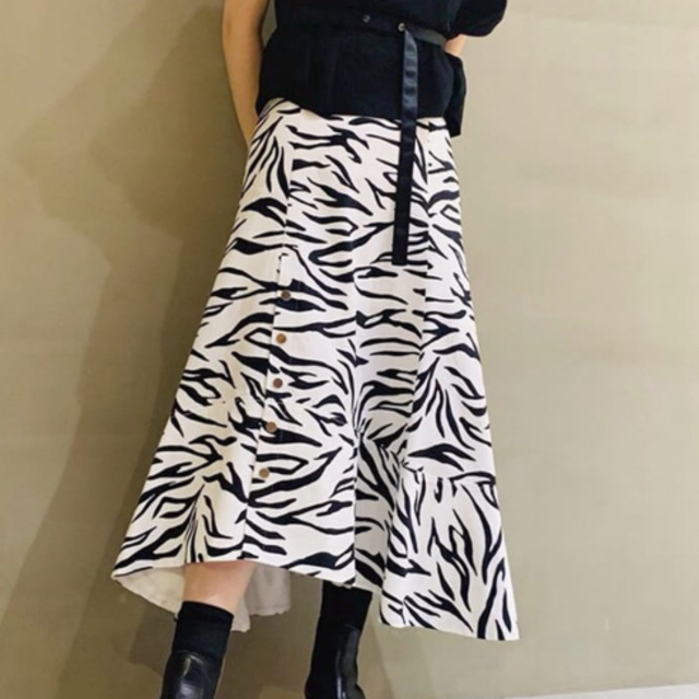 LE CIEL BLEU - ルシェルブルー☆Zebra Asymmetric Mermaid Skirtの