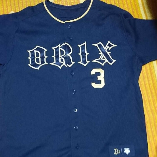 DESCENTE(デサント)のオリックスバファローズ安達選手刺繍ユニフォーム スポーツ/アウトドアの野球(応援グッズ)の商品写真