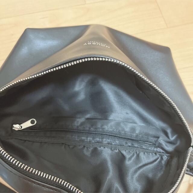 moussy 斜めがけバック