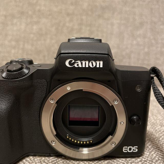 Canon EOS KISS M Wレンズキット BKカメラ