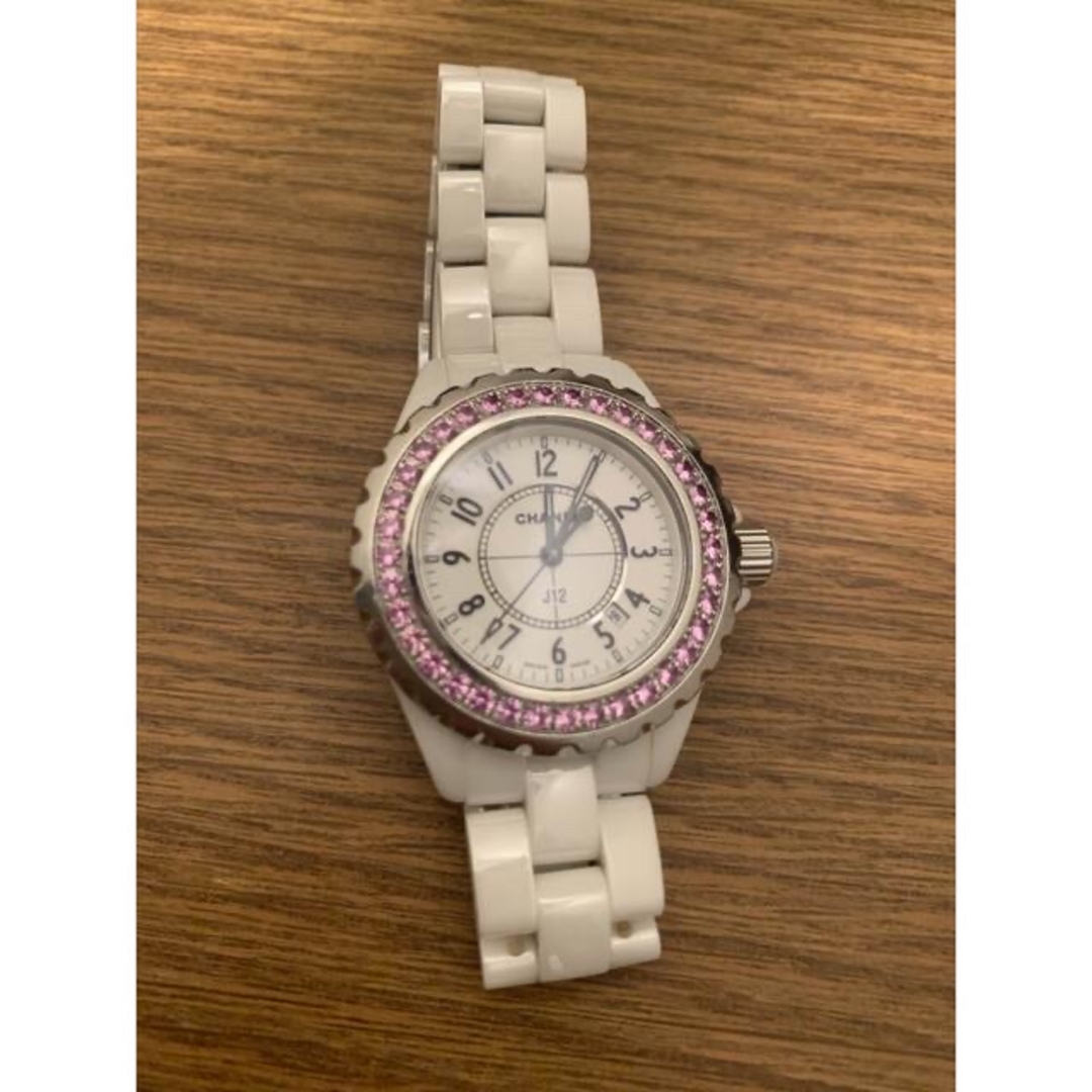 【美品】CHANEL  時計　J12 クオーツ　ピンク　サファイア　セラミック腕時計