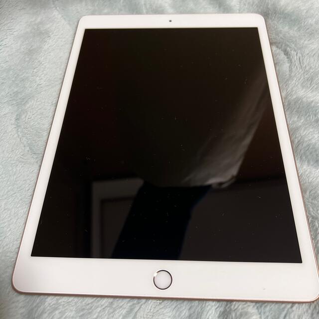 第8世代 iPad 32gb ゴールド 1