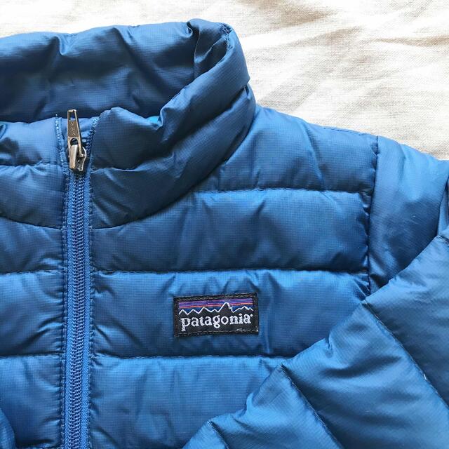 patagonia(パタゴニア)のパタゴニア　18m ダウンセーター キッズ/ベビー/マタニティのキッズ服男の子用(90cm~)(ジャケット/上着)の商品写真