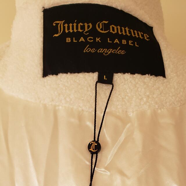 Juicy Couture(ジューシークチュール)の新品 Juicy Couture ダウンジャケット サイズ L 白 レディースのジャケット/アウター(ダウンジャケット)の商品写真