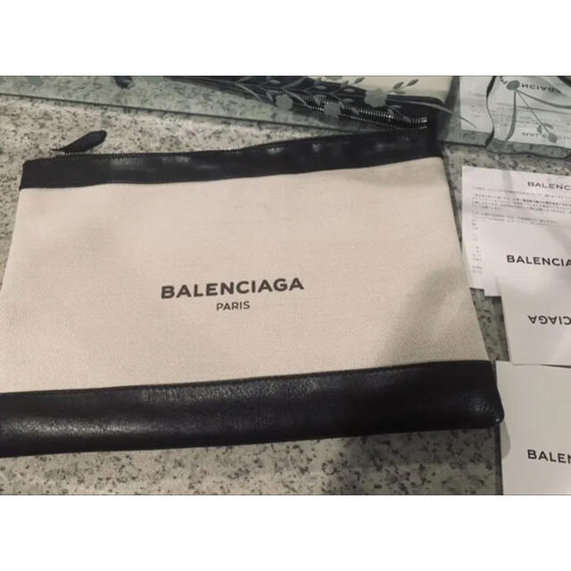 BALENCIAGA バッグ　クラッチ　ユニセックス