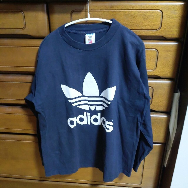 adidas(アディダス)のadidas　ロンＴ レディースのトップス(Tシャツ(長袖/七分))の商品写真