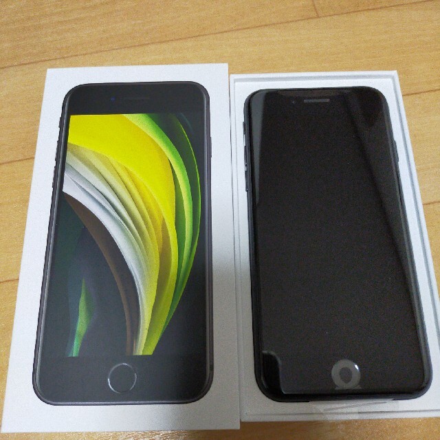 iPhone SE 第2世代 (SE2) ブラック128GB simフリー
