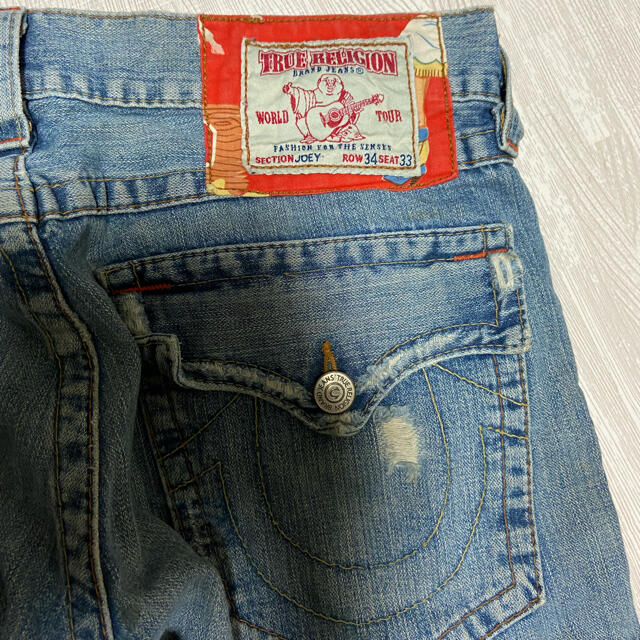 True Religion(トゥルーレリジョン)のTRUE RELIGION ダメージデニム リメイク　ジーンズ　パンツ レディースのパンツ(デニム/ジーンズ)の商品写真