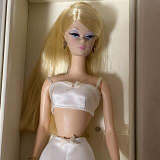 バービー(Barbie)のバービー人形　FMC silkstone ランジェリー(人形)