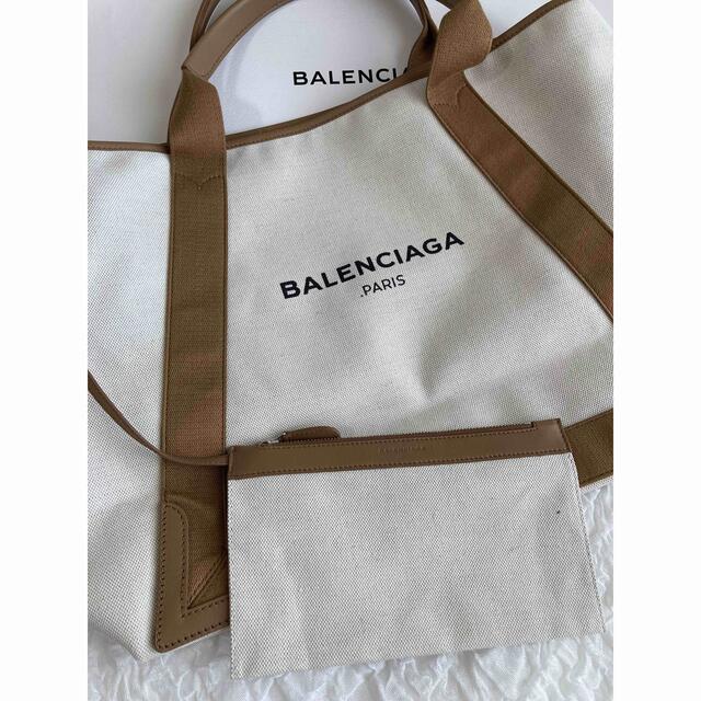 BALENCIAGA BAG(バレンシアガバッグ)の【限定・美品】バレンシアガ　ネイビーMトートバッグ レディースのバッグ(トートバッグ)の商品写真