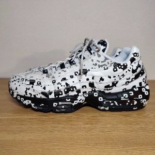 ナイキ(NIKE)の大人気 限定コラボ NIKE AIR MAX 95 / C.E.(スニーカー)