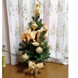 クリスマスツリー(置物)