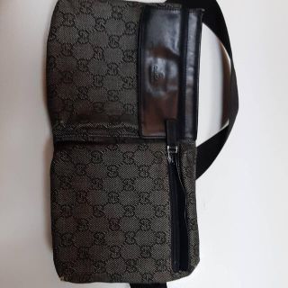 グッチ(Gucci)のGUCCI(ウエストポーチ)