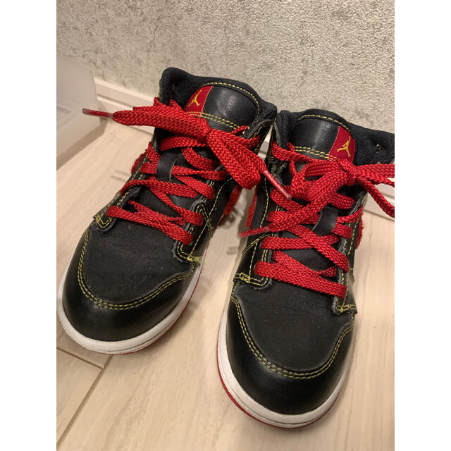 NIKE ナイキ  ジョーダン1 MID ベビー　キッズ　15cm 黒赤