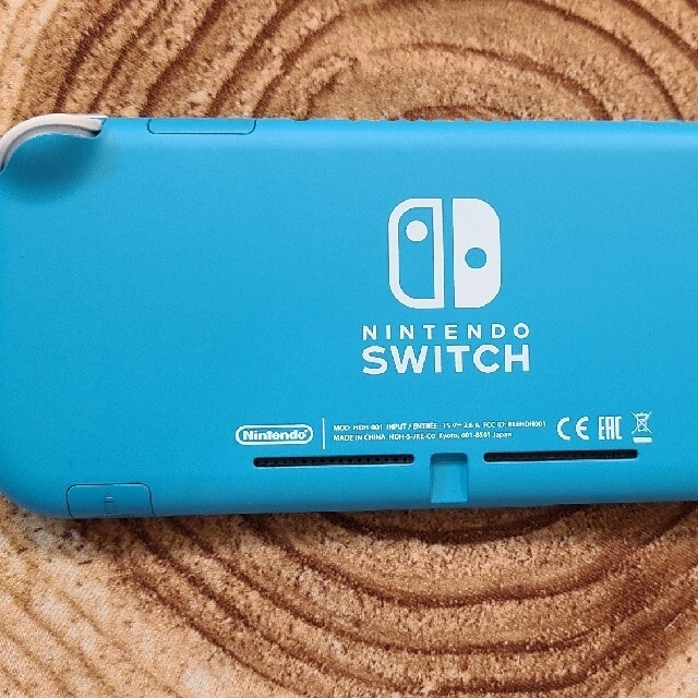 使用回数極小 Nintendo Switch Light ターコイズ 美品
