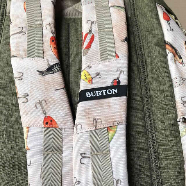 Burton ルアーイラスト総柄バックパック【美品】 5