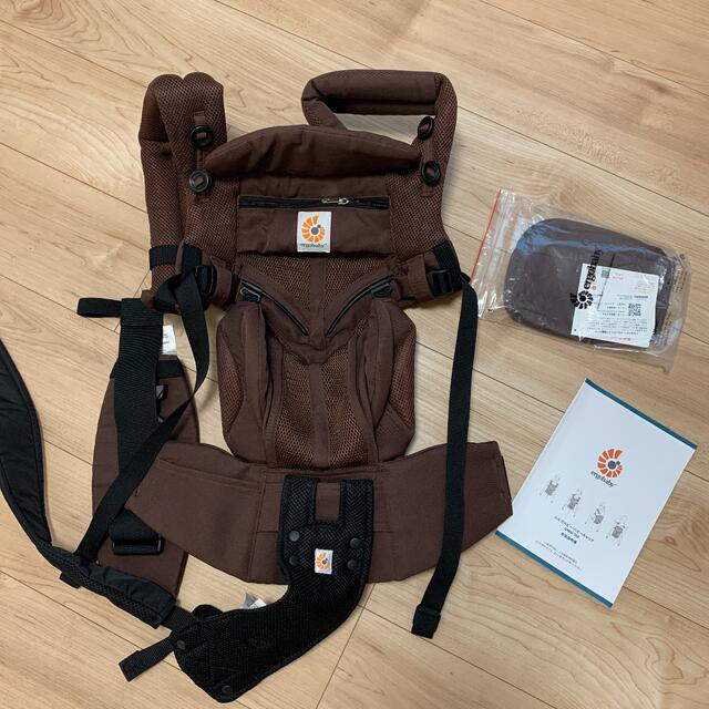 Ergobaby(エルゴベビー)のエルゴベビー・OMNI360 キッズ/ベビー/マタニティの外出/移動用品(抱っこひも/おんぶひも)の商品写真