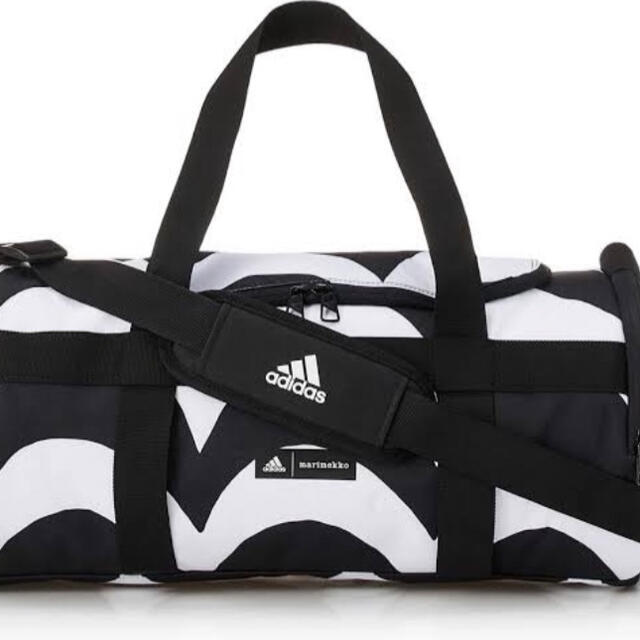 adidas(アディダス)の新品未使用　マリメッコ　ダッフルバッグ　スポーツバッグ　新品 レディースのバッグ(ボストンバッグ)の商品写真