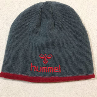 ヒュンメル(hummel)のhummel   ニットキャップ　ニット帽　リバーシブル(ニット帽/ビーニー)