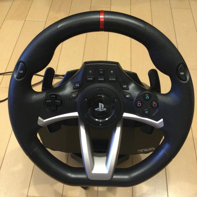 PlayStation4(プレイステーション4)のハンコン　HORI Racing Wheel Apex エンタメ/ホビーのゲームソフト/ゲーム機本体(家庭用ゲーム機本体)の商品写真