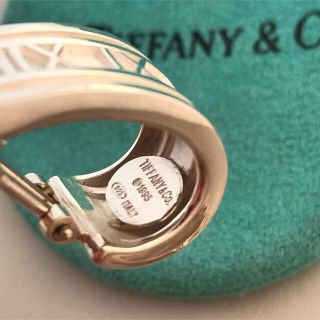 Tiffany & Co. - Tiffany ボリュームアトラスピアスの通販 by こう