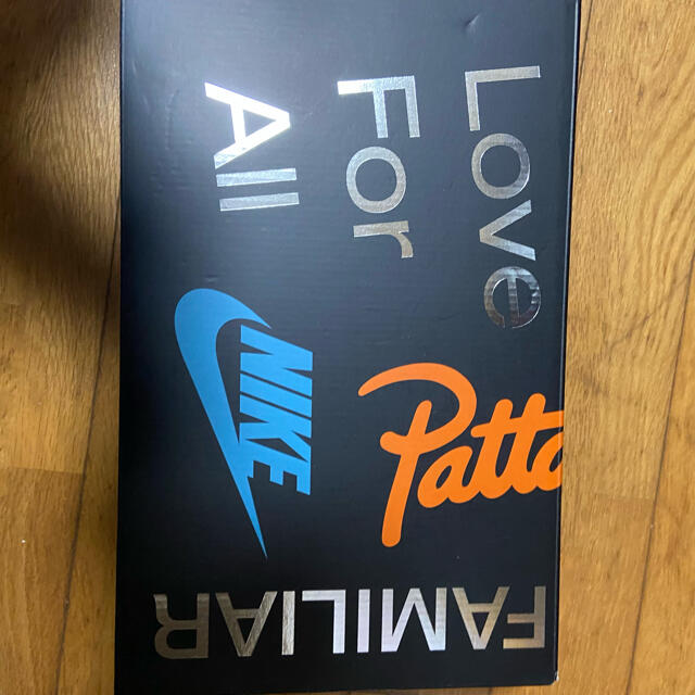 NIKE Patta Air max1 noise aqua ナイキ パタ