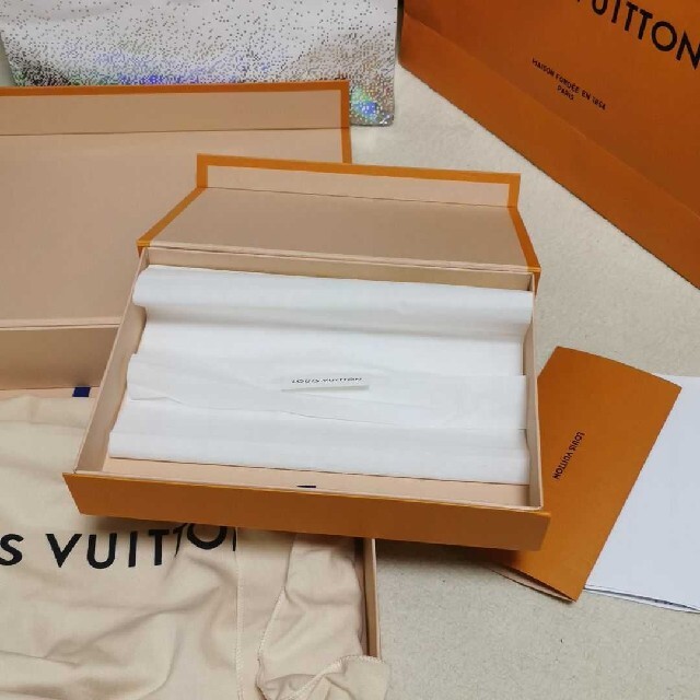 Louis Vuitton　ルイヴィトン 紙袋 ショップ袋　海外　限定　レア 8