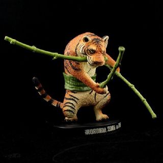ワンピース アニマルフィギュア 朝隈俊男 ゾロ 虎 フィギュアーツゼロ