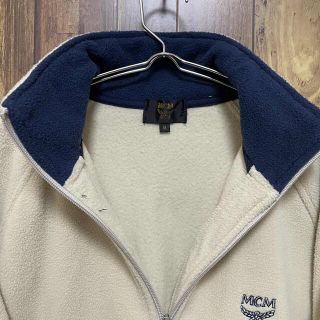 MCM - MCM エムシーエム ハーフジップフリースジャケット ワンポイント ...