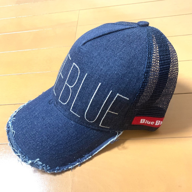 BLUE BLUE(ブルーブルー)のBlue Blue ブルーブルー　デニムキャップ　限定品　　 スポーツ/アウトドアのフィッシング(ウエア)の商品写真