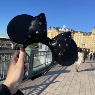 ディズニー(Disney)のディズニーカチューシャ　ミニー　スタッズ(キャラクターグッズ)