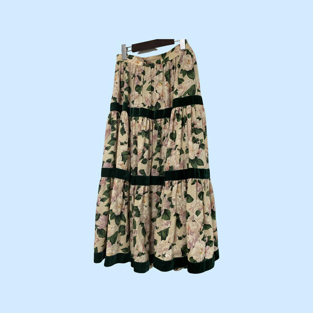 Saint Laurent(サンローラン)のngk 様　専用　Saint Laurent floral skirt レディースのスカート(ロングスカート)の商品写真