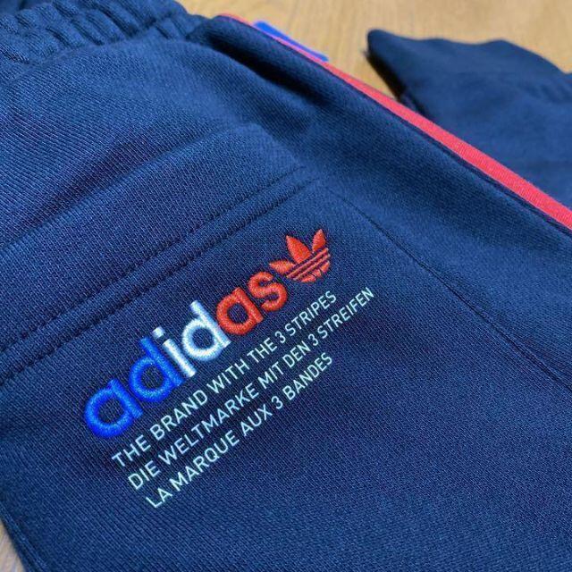 adidas(アディダス)のかーこ様専用 セットアップ上L、下S メンズのトップス(その他)の商品写真